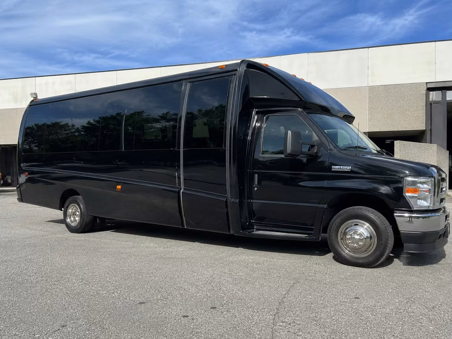 18 passenger minibus