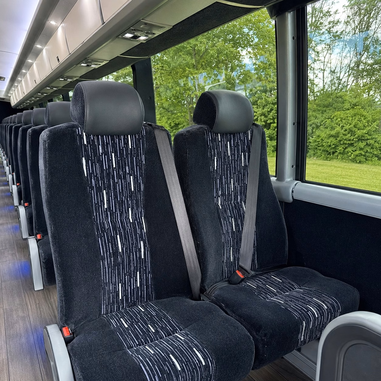 charter a bus for your warren bridal party prep and getting ready transportation