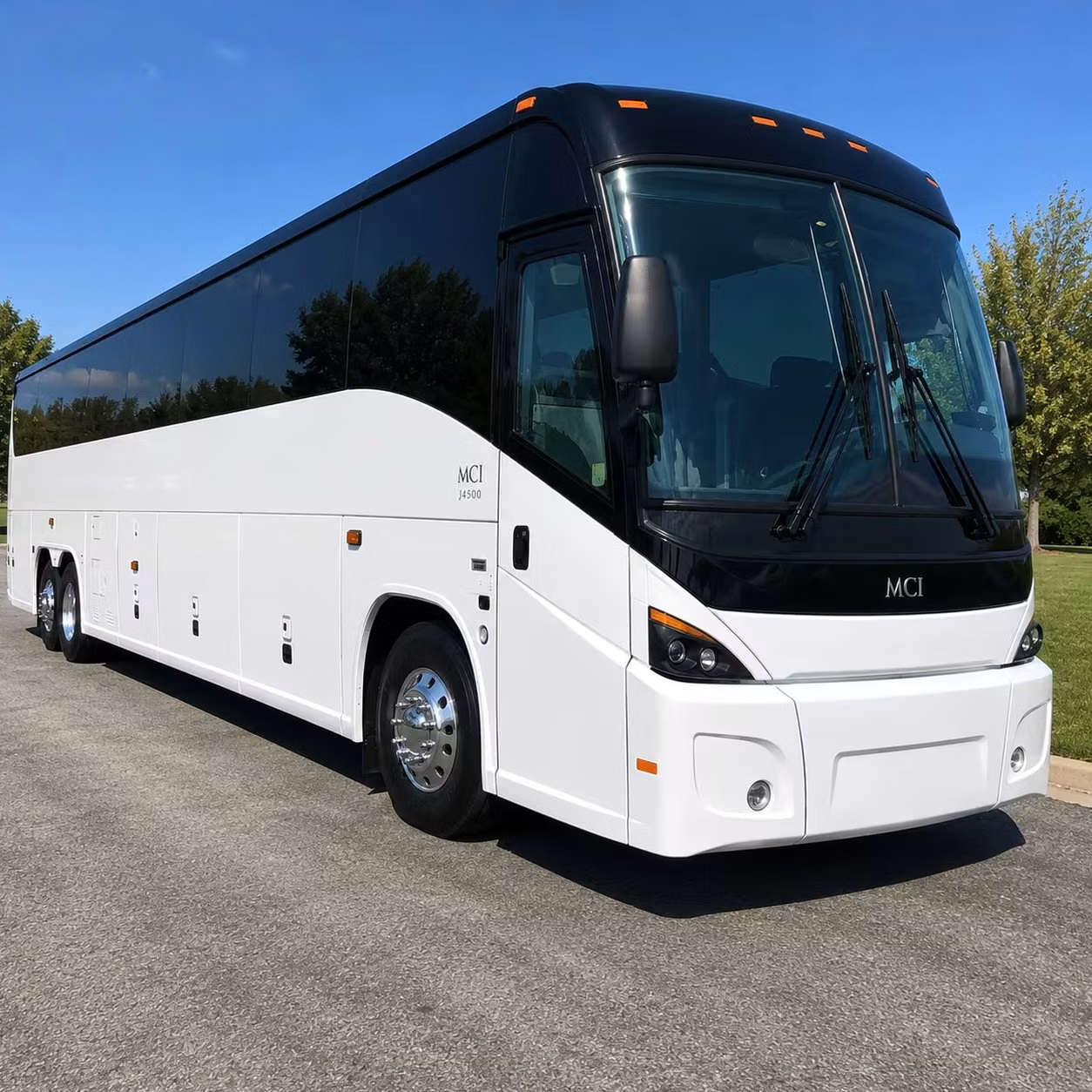 detroit red wings and little caesars arena charter bus rentals
