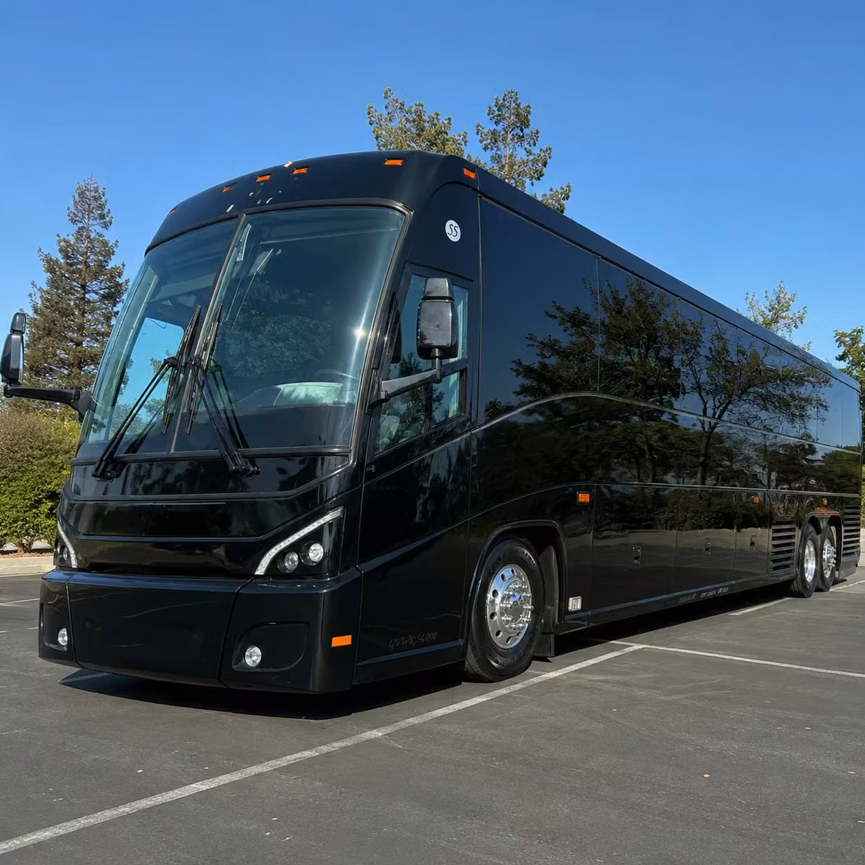 employee shuttle services for warren city and macomb county departments