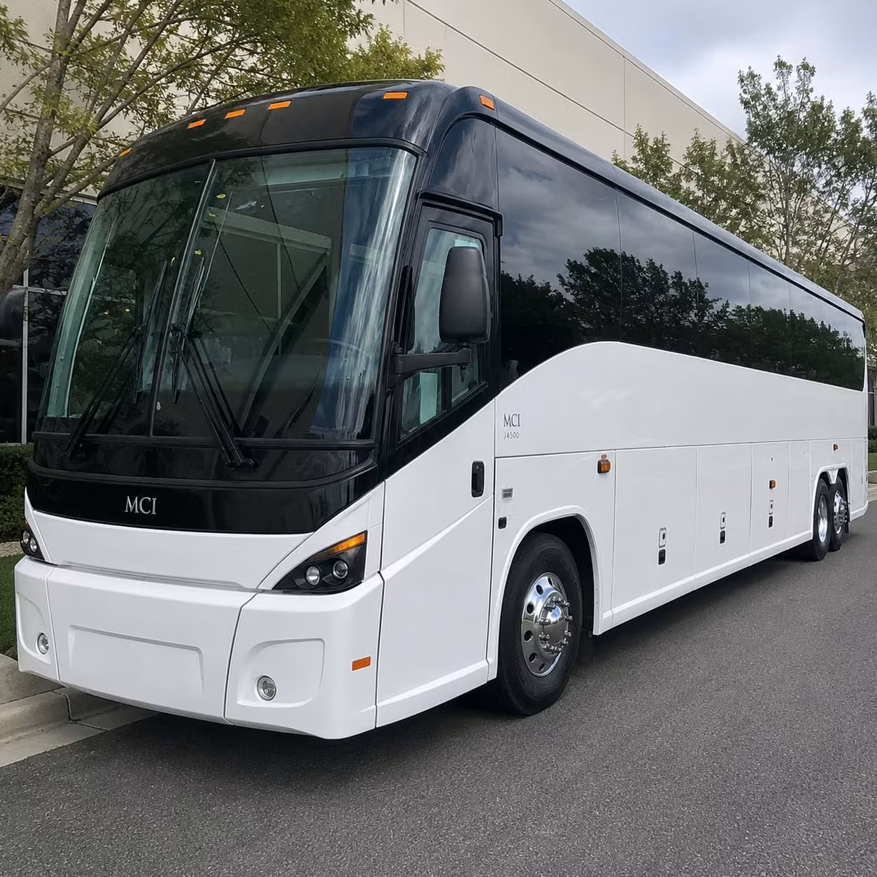 for the best airport transportation in warren michigan start here