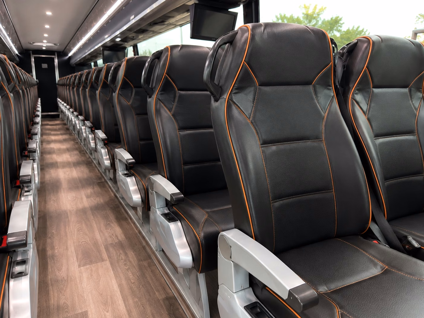 how trip distance and duration affect charter bus rental rates in warren