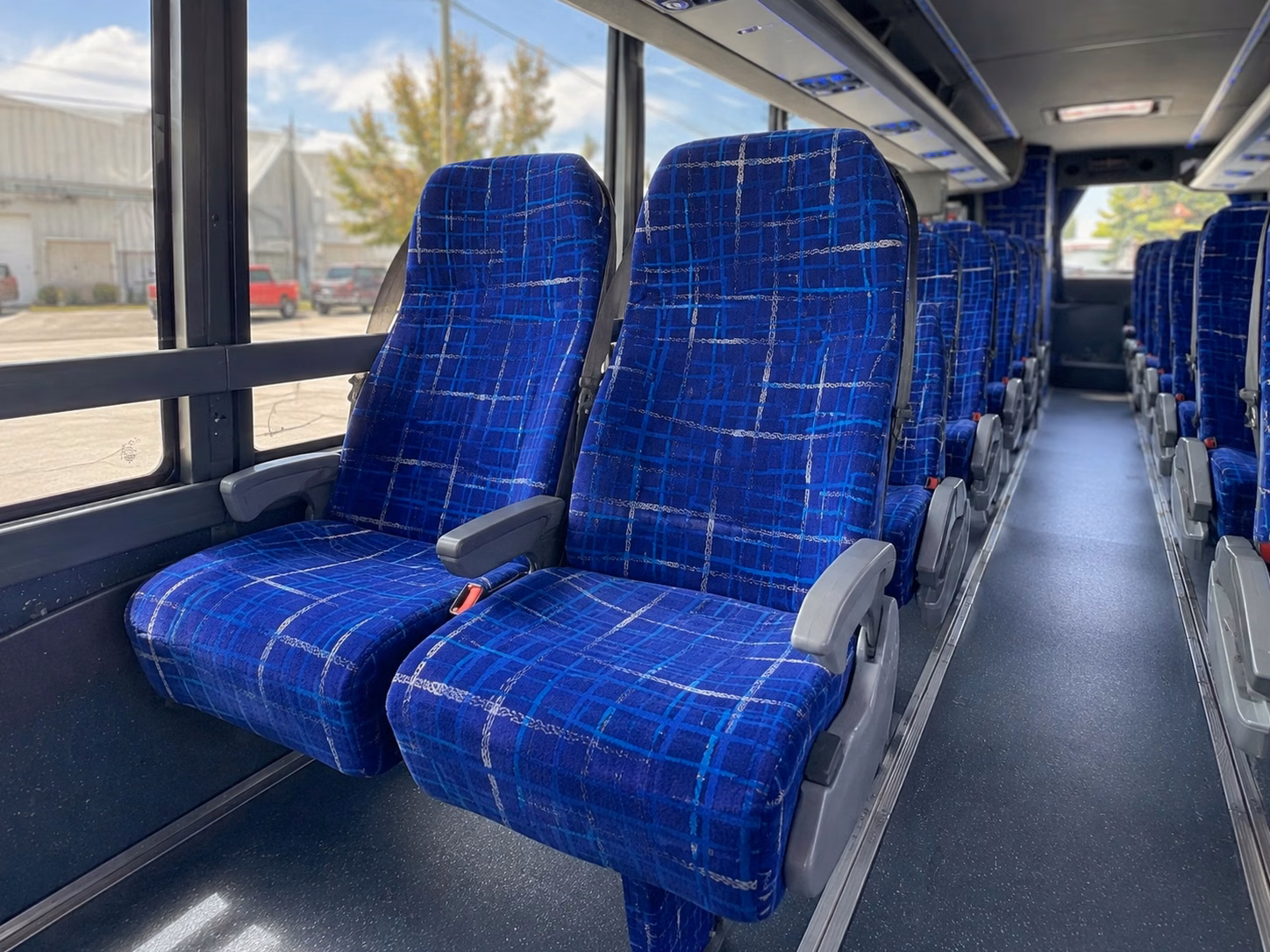 long distance and multi city corporate charter bus rentals from warren